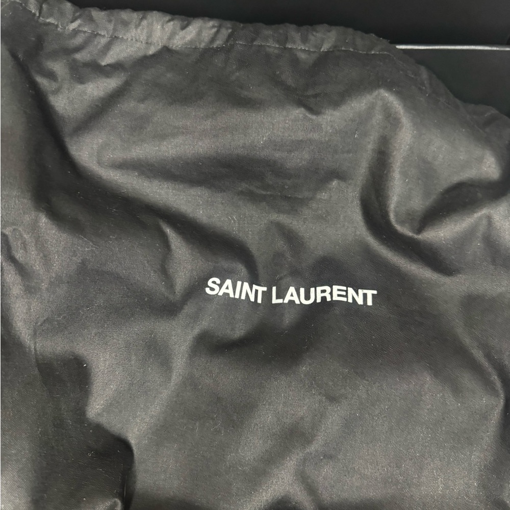 Saint Laurent Black Loulou medium bag YSL - Picture 4 of 7